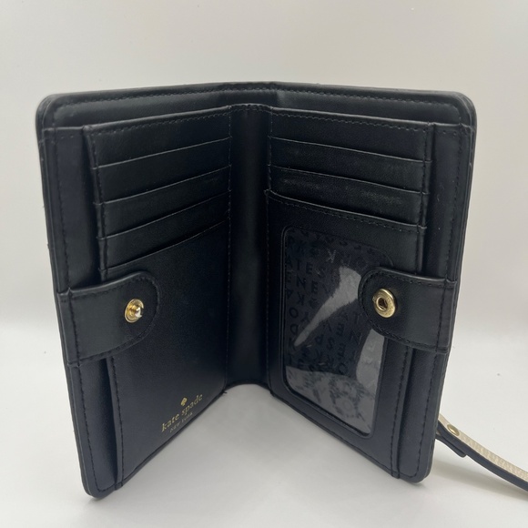 Kate Spade Medium Bifold Wallet – Stylish, Compact & Functional - Picture 4 of 4